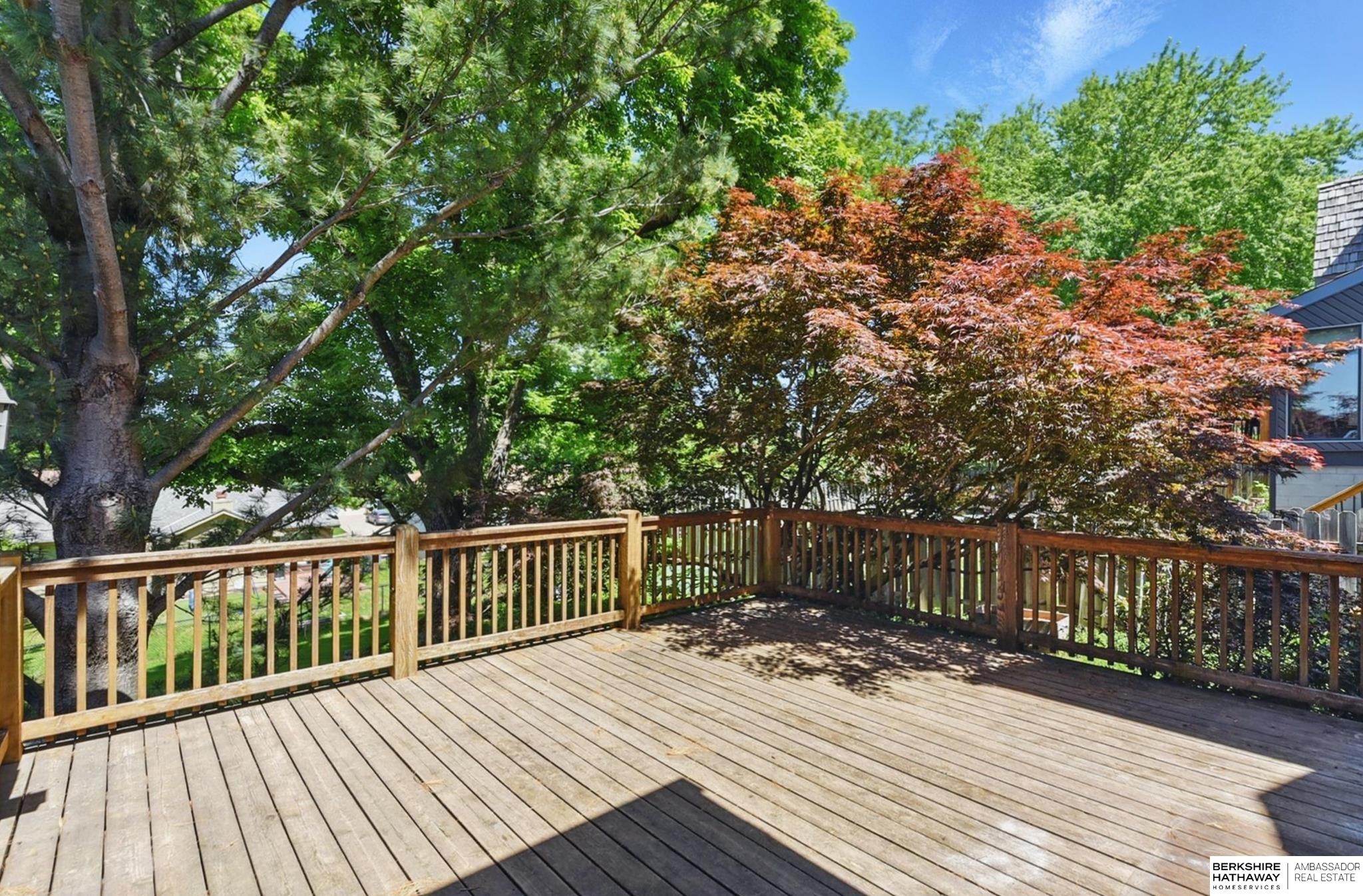 Omaha, Nebraska 68164, United States, 4 Bedrooms Bedrooms, ,3 BathroomsBathrooms,Residential,Pending,130832