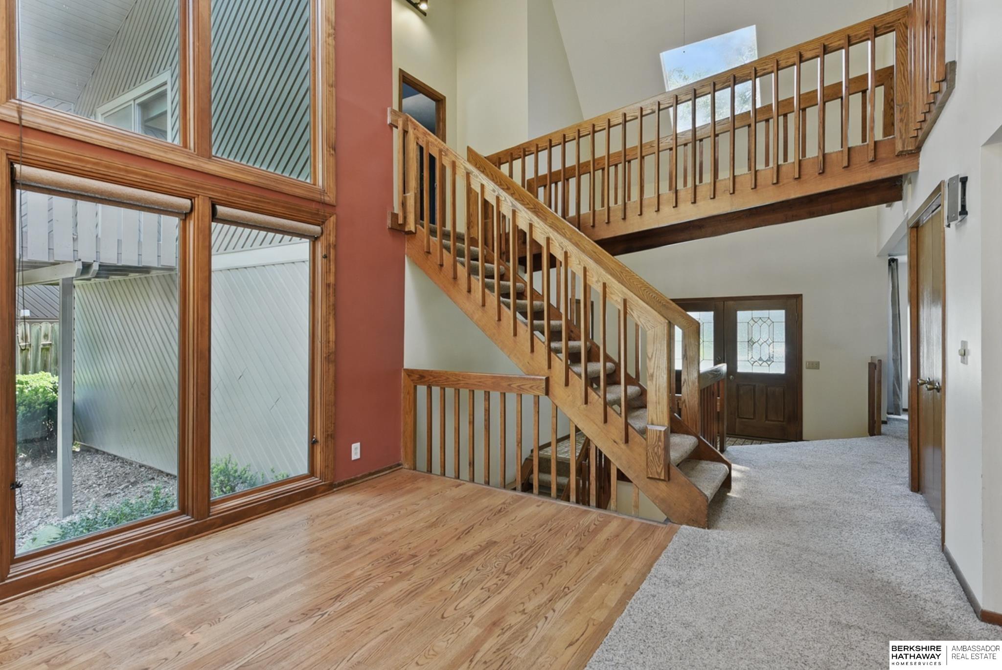 Omaha, Nebraska 68164, United States, 4 Bedrooms Bedrooms, ,3 BathroomsBathrooms,Residential,Pending,130832