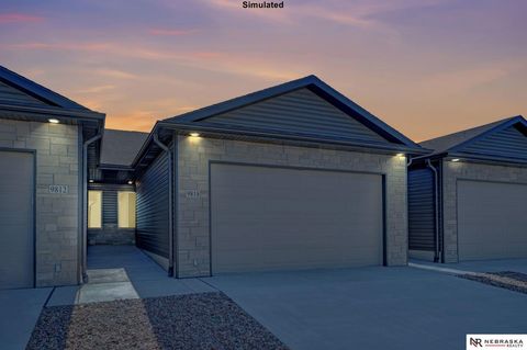 Photo of 8830 Bristlecone Drive, Lincoln, NE 68526 (MLS # 22604909)