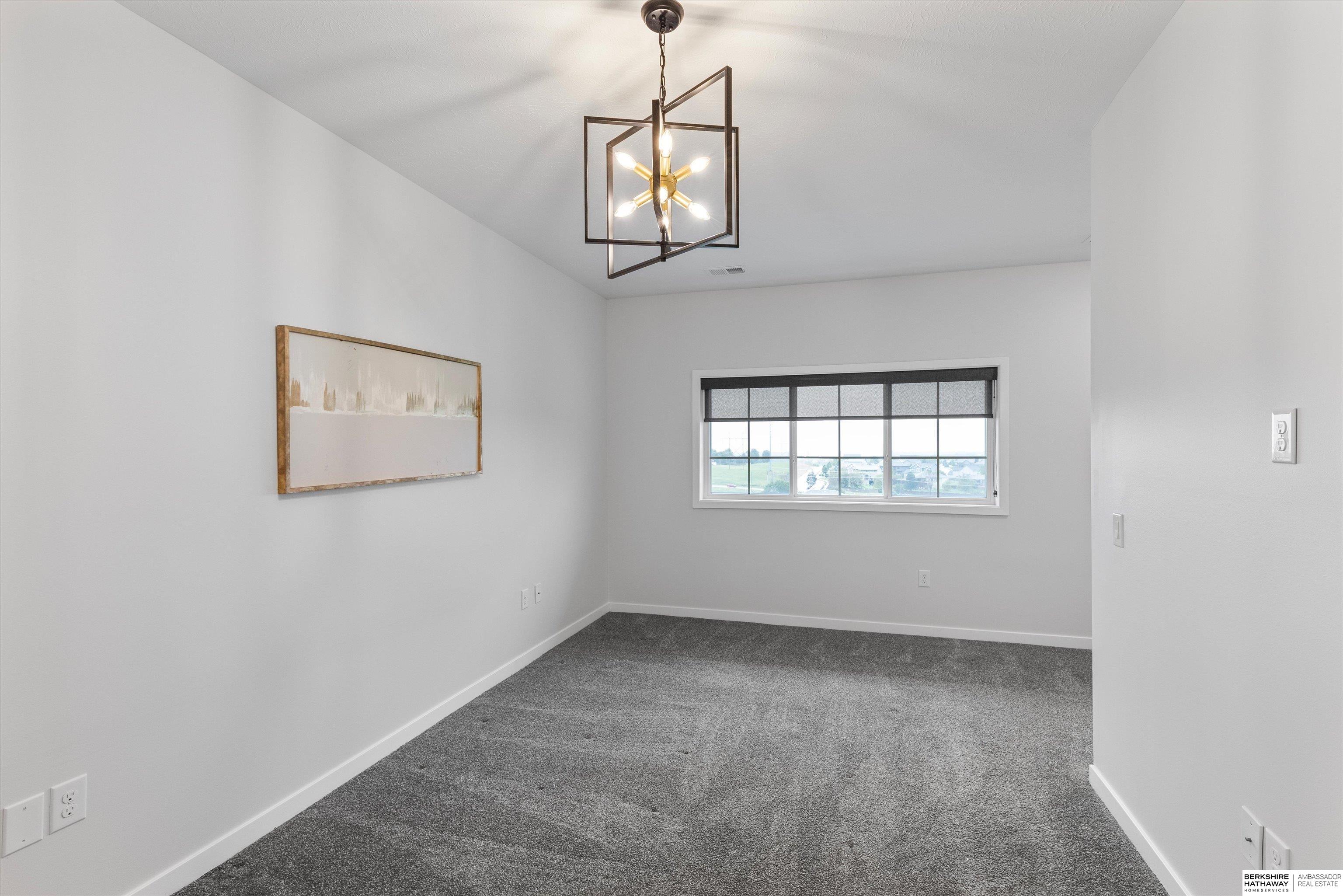 Omaha, Nebraska 68116, United States, 2 Bedrooms Bedrooms, ,2 BathroomsBathrooms,Residential,Pending,223948