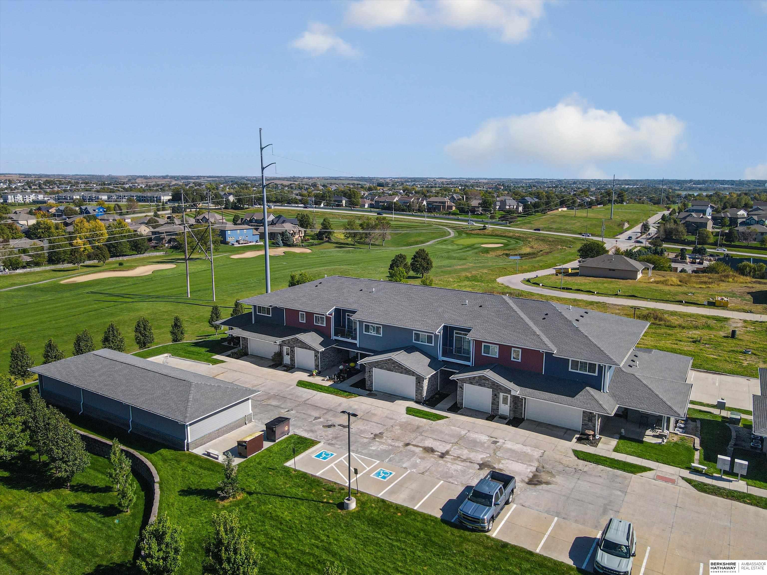 Omaha, Nebraska 68116, United States, 2 Bedrooms Bedrooms, ,2 BathroomsBathrooms,Residential,Pending,223948