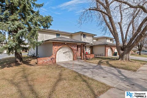 Photo of 12338 burt Street, Omaha, NE 68154 (MLS # 22606809)