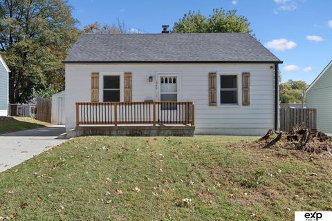 Photo of 1347 S 51 Avenue, Omaha, NE 68106 (MLS # 22530349) Photo of 1347 S 51 Avenue, Omaha, NE 68106 (MLS # 22530349)