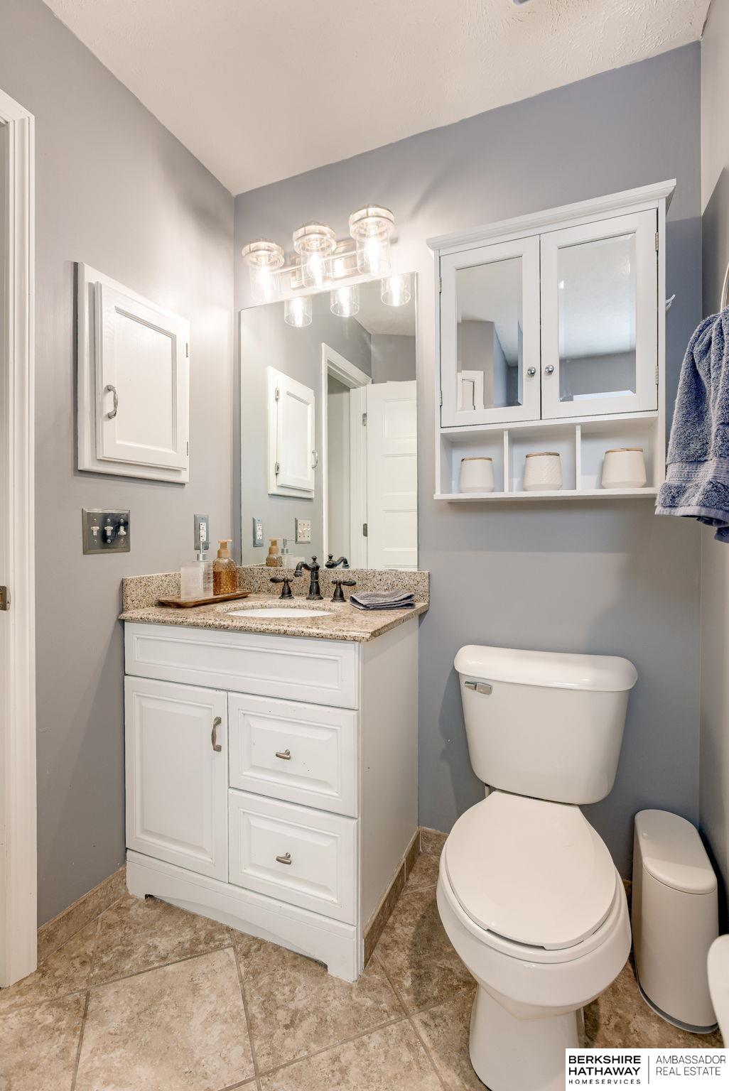 Omaha, Nebraska 68154, United States, 3 Bedrooms Bedrooms, ,3 BathroomsBathrooms,Residential,Active,132334