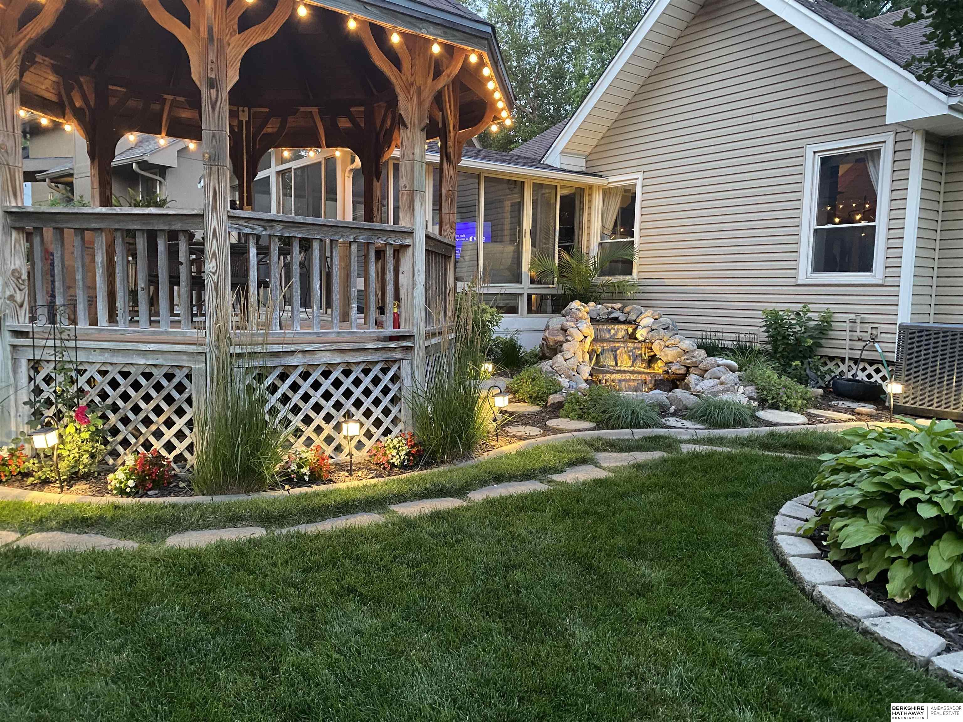 Omaha, Nebraska 68118, United States, 3 Bedrooms Bedrooms, ,3 BathroomsBathrooms,Residential,Active,141160