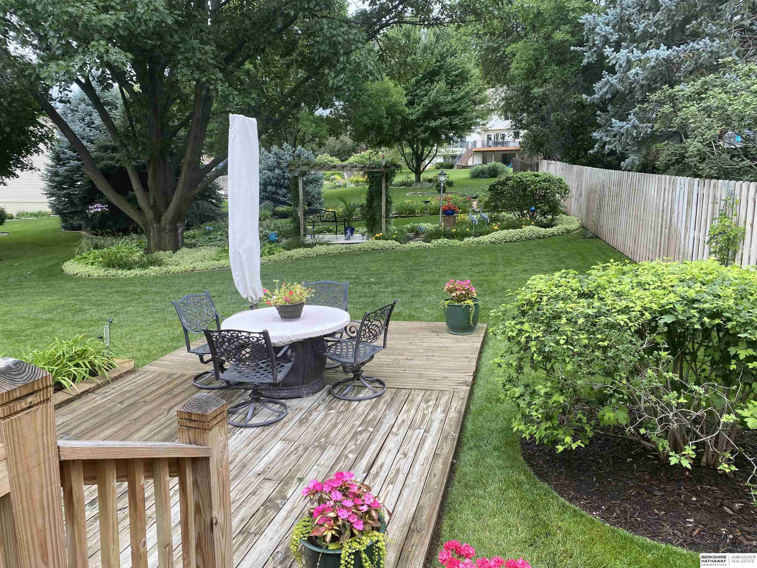 Omaha, Nebraska 68118, United States, 3 Bedrooms Bedrooms, ,3 BathroomsBathrooms,Residential,Active,141160