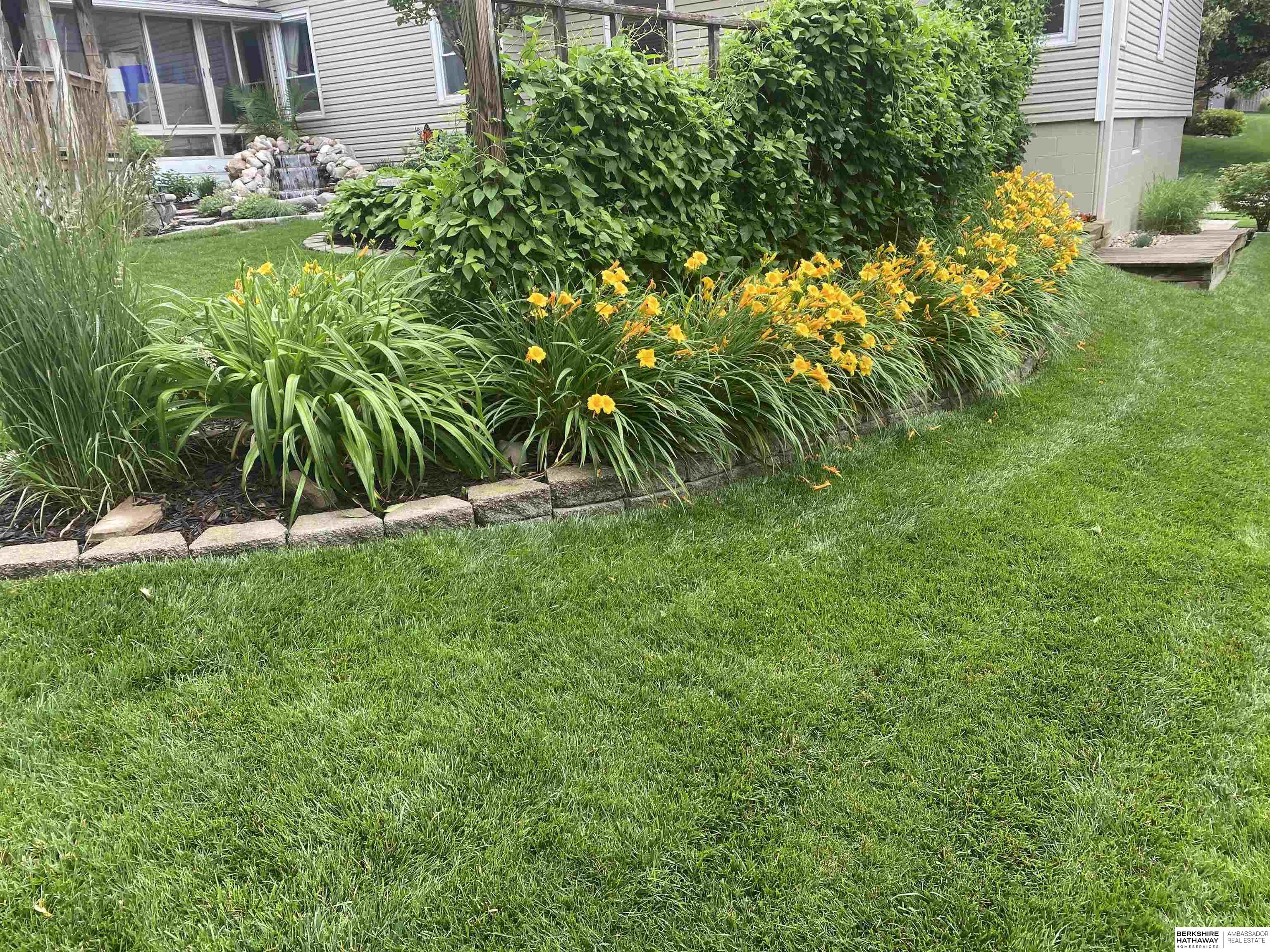 Omaha, Nebraska 68118, United States, 3 Bedrooms Bedrooms, ,3 BathroomsBathrooms,Residential,Active,141160