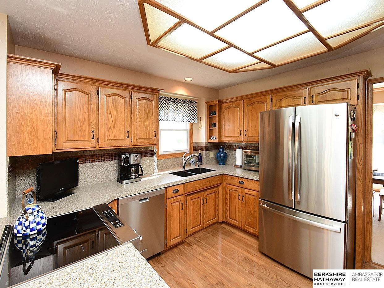 Omaha, Nebraska 68118, United States, 3 Bedrooms Bedrooms, ,3 BathroomsBathrooms,Residential,Active,141160