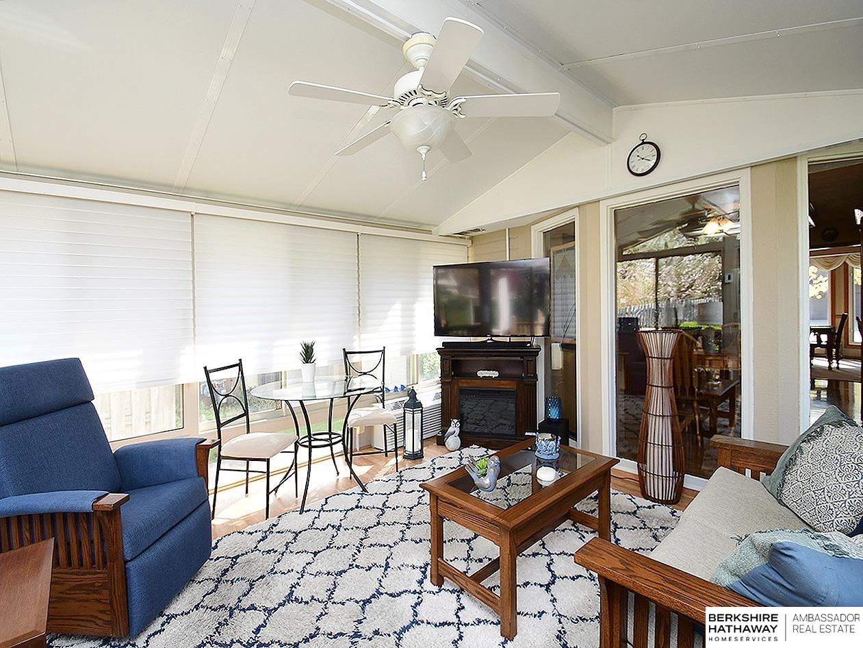 Omaha, Nebraska 68118, United States, 3 Bedrooms Bedrooms, ,3 BathroomsBathrooms,Residential,Active,141160