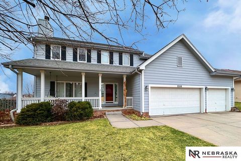 Photo of 2210 N 151st Street, Omaha, NE 68116 (MLS # 22605744)