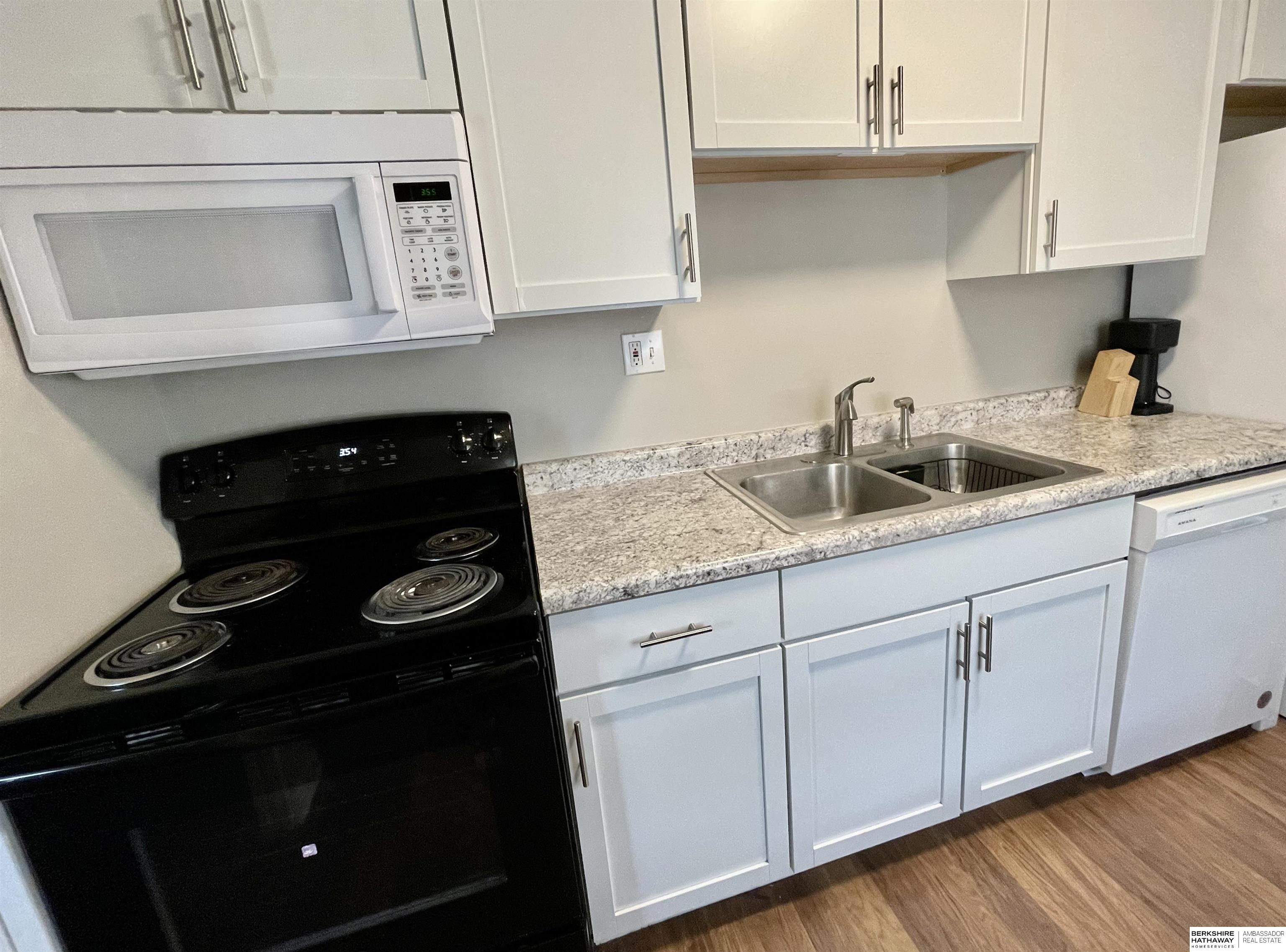 Omaha, Nebraska 68104, United States, 3 Bedrooms Bedrooms, ,1 BathroomBathrooms,Residential,Active,163835