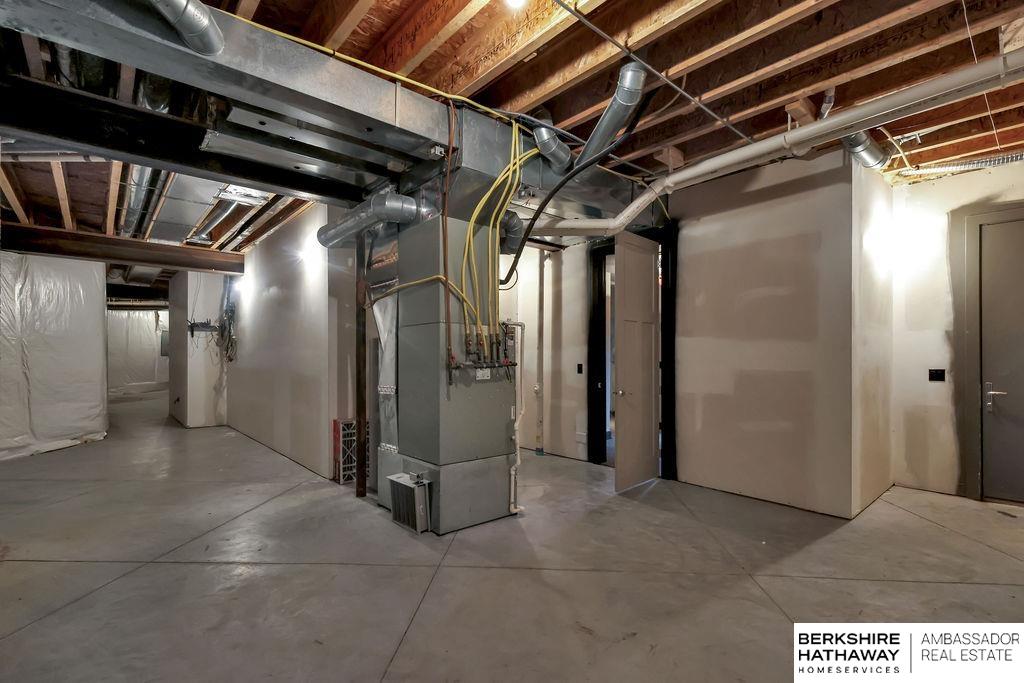 Elkhorn, Nebraska 68022, United States, 4 Bedrooms Bedrooms, ,3 BathroomsBathrooms,Residential,Pending,183630