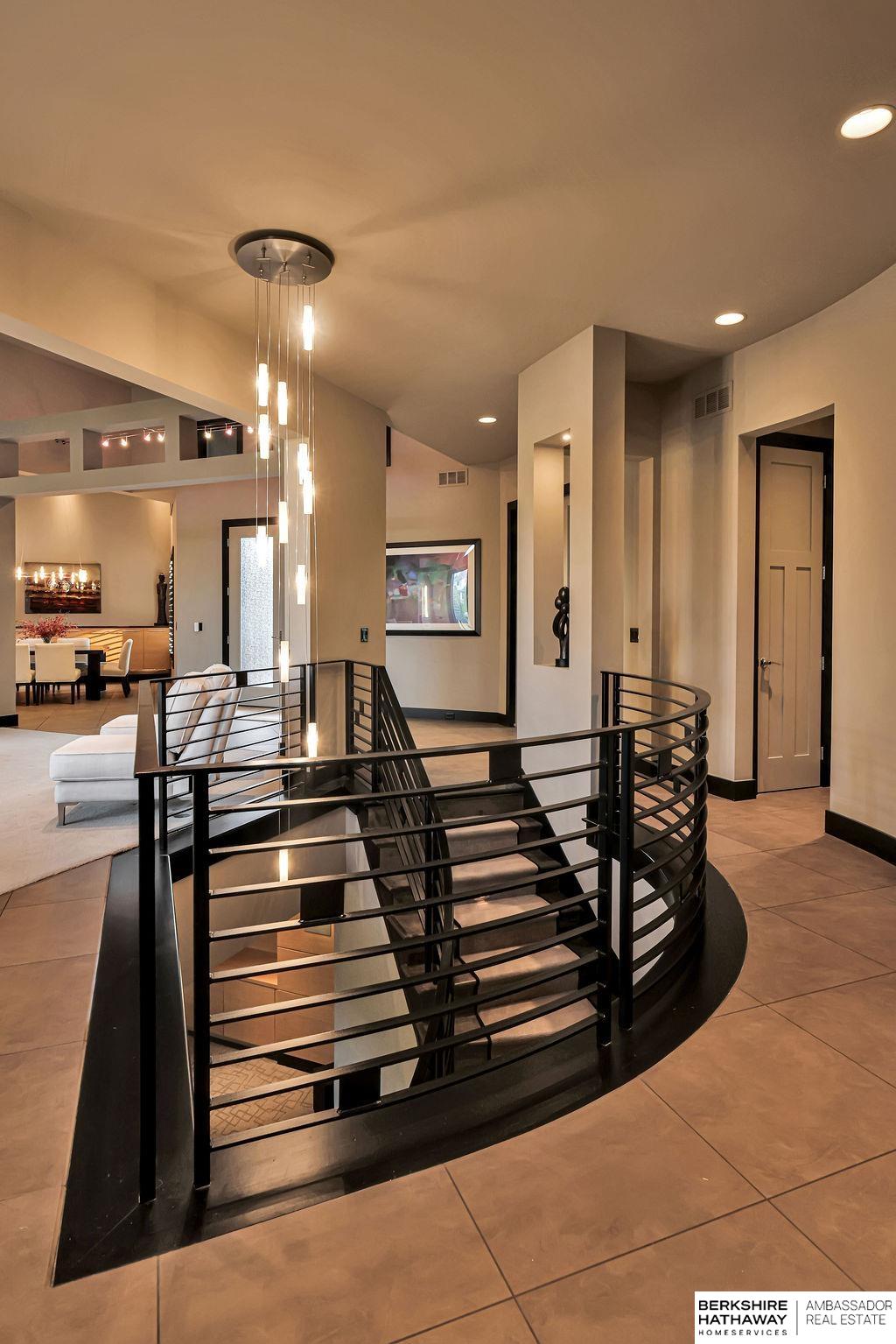 Elkhorn, Nebraska 68022, United States, 4 Bedrooms Bedrooms, ,3 BathroomsBathrooms,Residential,Pending,183630