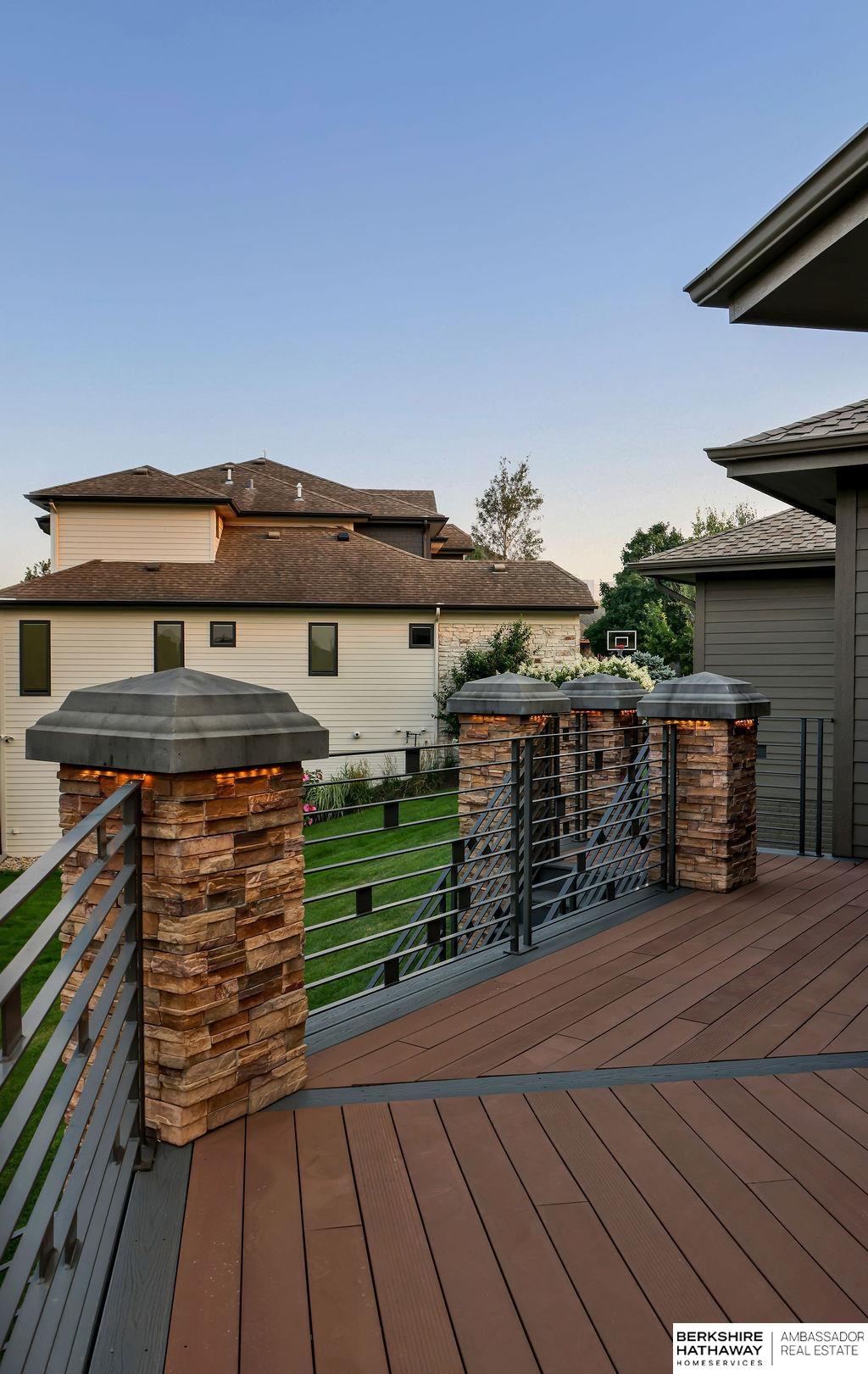 Elkhorn, Nebraska 68022, United States, 4 Bedrooms Bedrooms, ,3 BathroomsBathrooms,Residential,Pending,183630