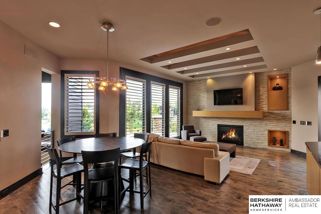 Elkhorn, Nebraska 68022, United States, 4 Bedrooms Bedrooms, ,3 BathroomsBathrooms,Residential,Pending,183630