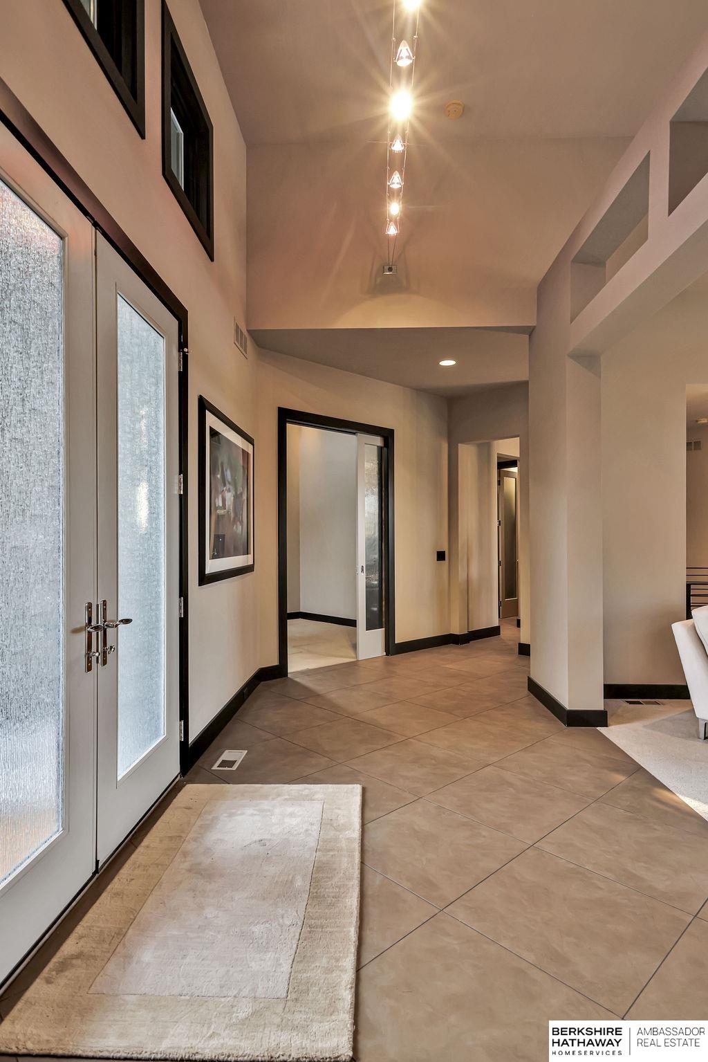 Elkhorn, Nebraska 68022, United States, 4 Bedrooms Bedrooms, ,3 BathroomsBathrooms,Residential,Pending,183630