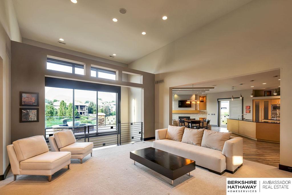 Elkhorn, Nebraska 68022, United States, 4 Bedrooms Bedrooms, ,3 BathroomsBathrooms,Residential,Pending,183630