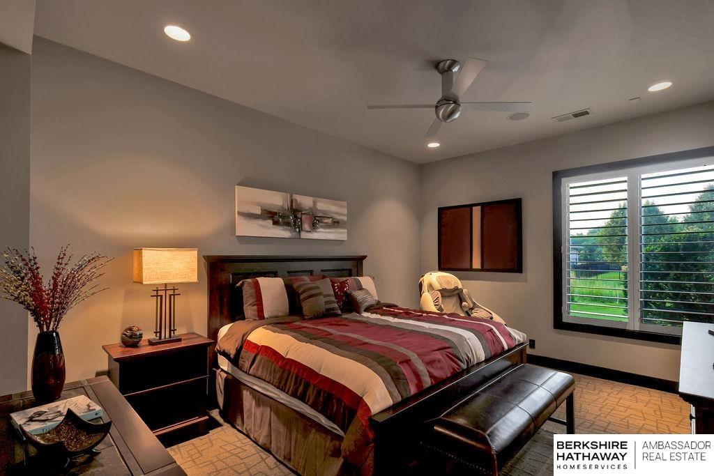 Elkhorn, Nebraska 68022, United States, 4 Bedrooms Bedrooms, ,3 BathroomsBathrooms,Residential,Pending,183630