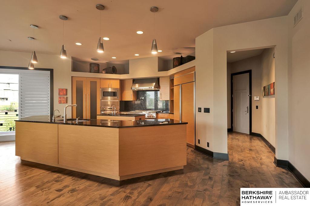 Elkhorn, Nebraska 68022, United States, 4 Bedrooms Bedrooms, ,3 BathroomsBathrooms,Residential,Pending,183630