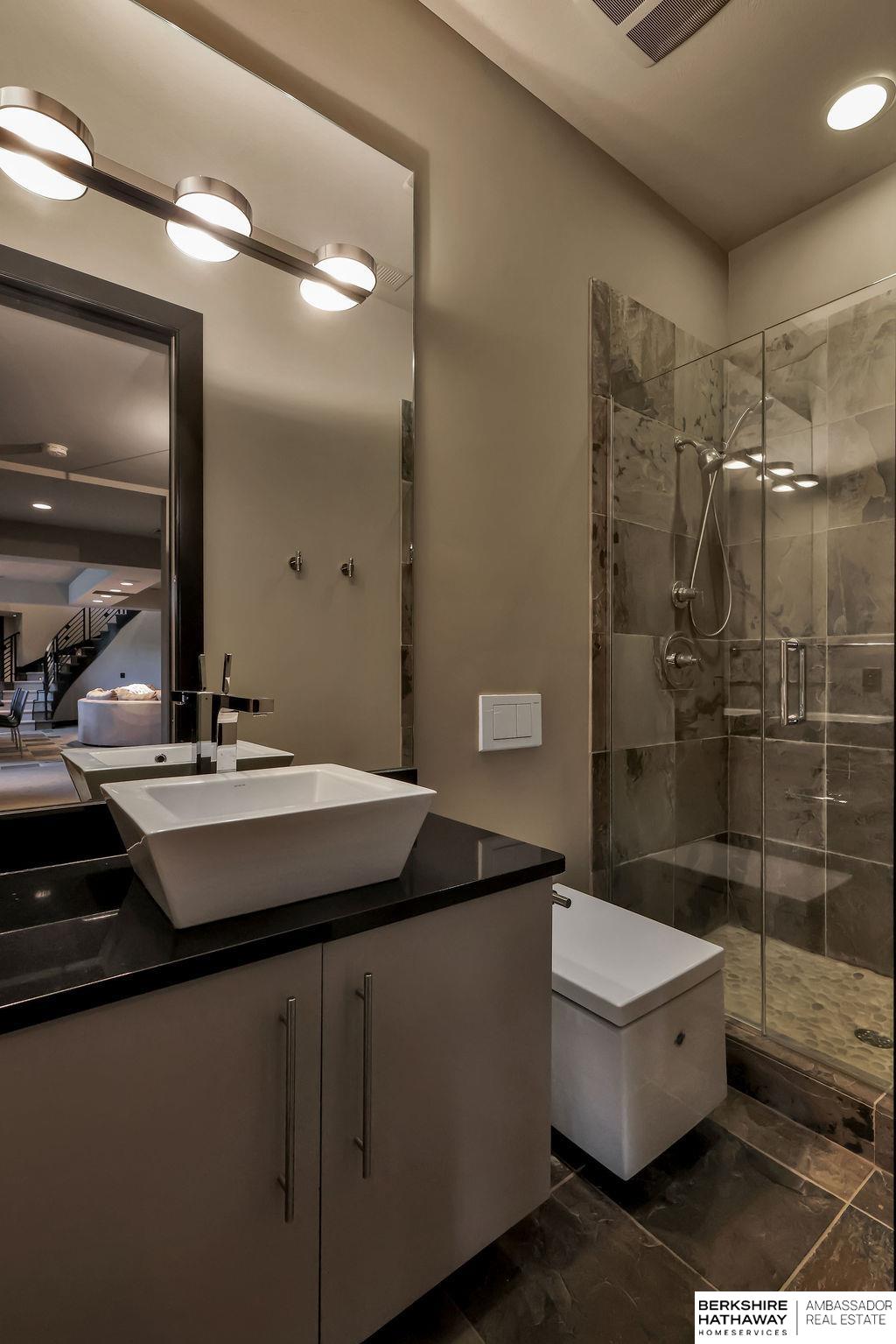 Elkhorn, Nebraska 68022, United States, 4 Bedrooms Bedrooms, ,3 BathroomsBathrooms,Residential,Pending,183630