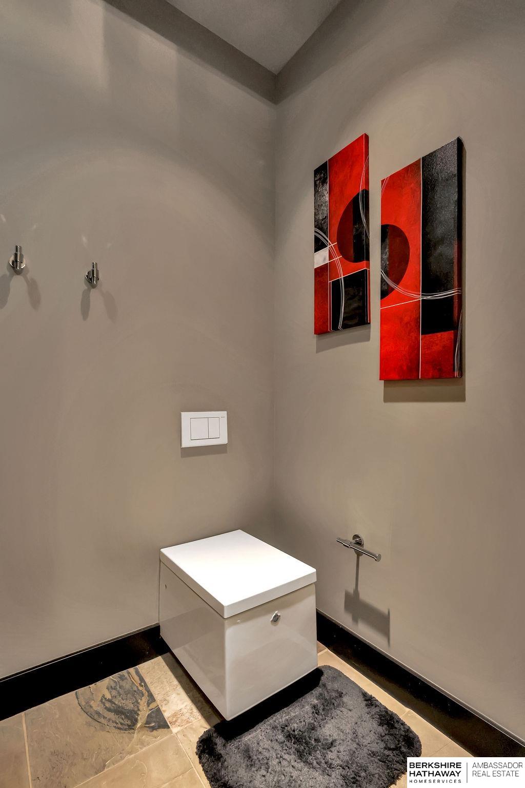 Elkhorn, Nebraska 68022, United States, 4 Bedrooms Bedrooms, ,3 BathroomsBathrooms,Residential,Pending,183630