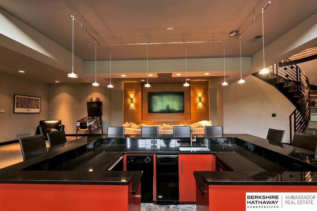 Elkhorn, Nebraska 68022, United States, 4 Bedrooms Bedrooms, ,3 BathroomsBathrooms,Residential,Pending,183630