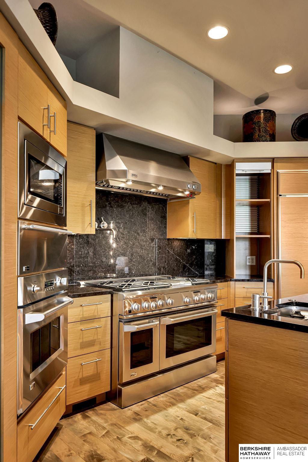 Elkhorn, Nebraska 68022, United States, 4 Bedrooms Bedrooms, ,3 BathroomsBathrooms,Residential,Pending,183630