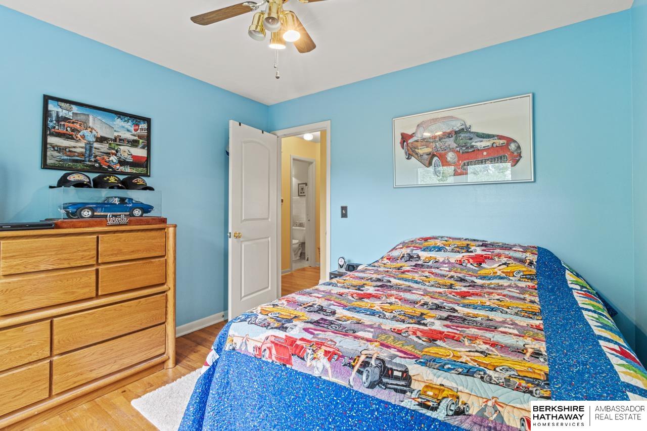 Omaha, Nebraska 68124, United States, 3 Bedrooms Bedrooms, ,2 BathroomsBathrooms,Residential,Active,178379