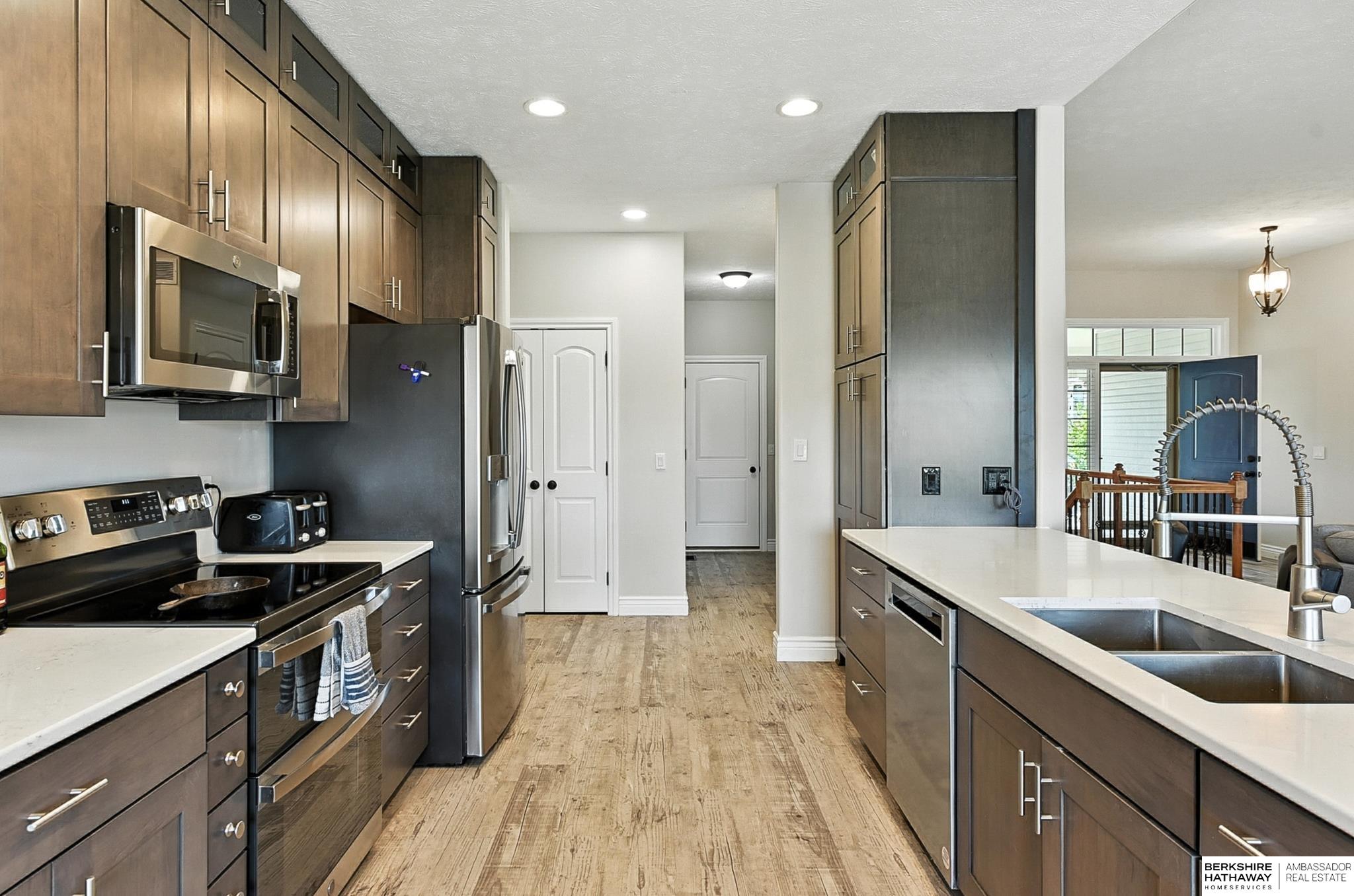 Papillion, Nebraska 68046, United States, 4 Bedrooms Bedrooms, ,3 BathroomsBathrooms,Residential,Active,188127