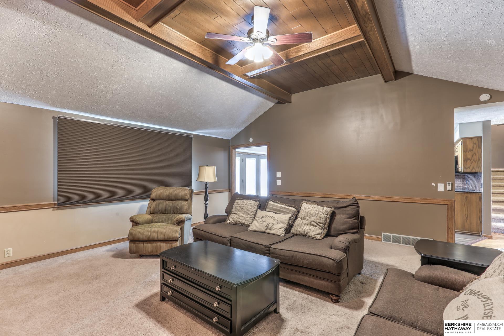 Omaha, Nebraska 68137, United States, 4 Bedrooms Bedrooms, ,3 BathroomsBathrooms,Residential,Active,243436