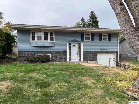 Photo of 3015 S 137th Street, Omaha, NE 68144 (MLS # 22600487)