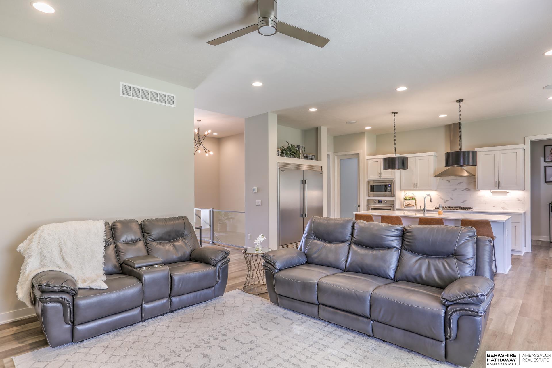 Omaha, Nebraska 68022, United States, 4 Bedrooms Bedrooms, ,3 BathroomsBathrooms,Residential,Active,240665