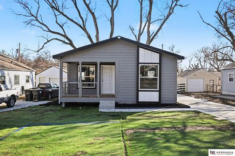 Photo of 6775 Hamilton Street, Omaha, NE 68132 (MLS # 22606981)