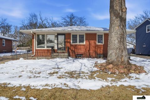 Photo of 7320 Starr Street, Lincoln, NE 68505 (MLS # 22604919)