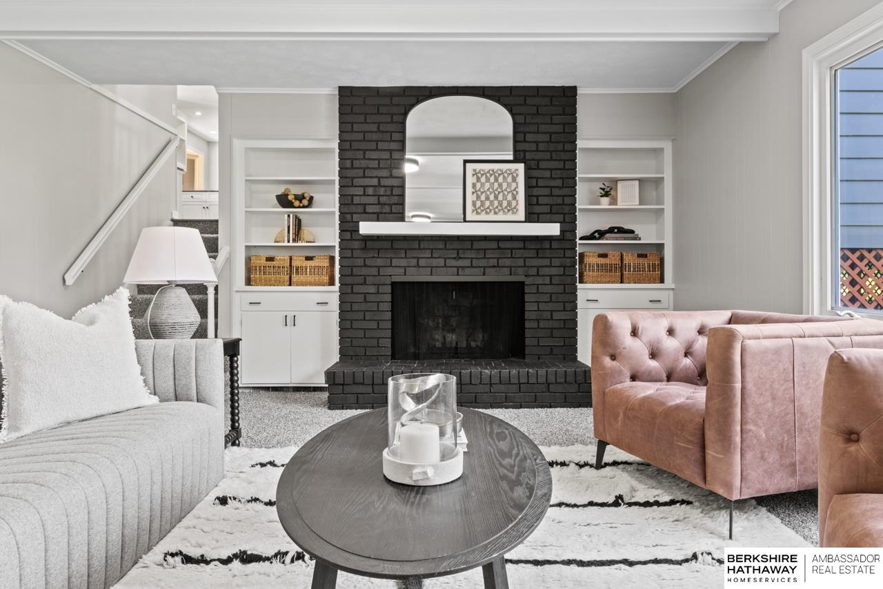 Omaha, Nebraska 68124, United States, 4 Bedrooms Bedrooms, ,3 BathroomsBathrooms,Residential,Active,156014