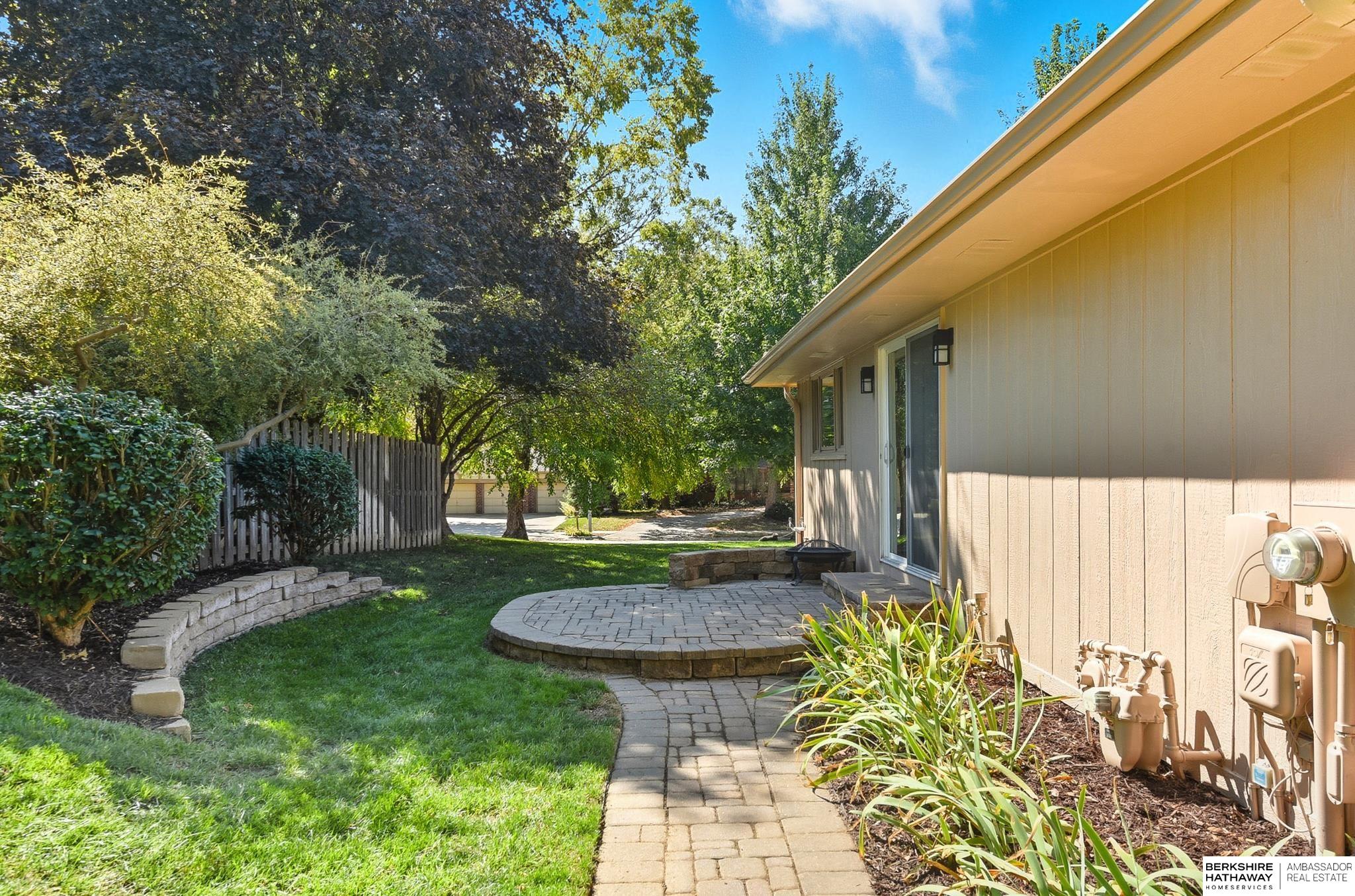 Omaha, Nebraska 68154, United States, 4 Bedrooms Bedrooms, ,2 BathroomsBathrooms,Residential,Pending,213045