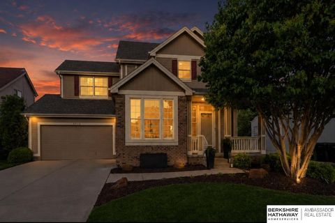 Photo of 5913 N 146 Avenue, Omaha, NE 68116 (MLS # 22613089)