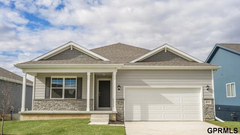 Photo of 11955 S 114th Avenue, Papillion, NE 68046 (MLS # 22602950)