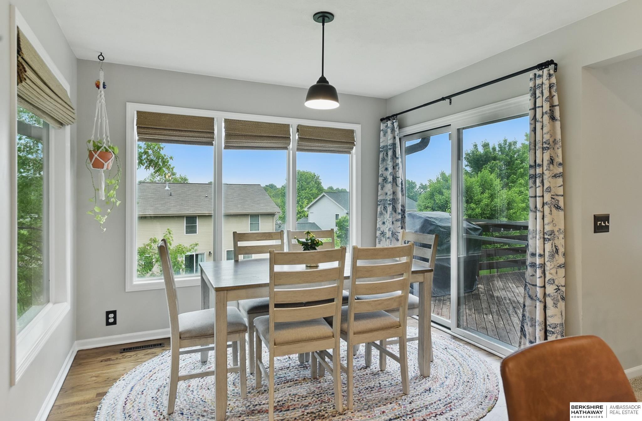 Omaha, Nebraska 68130, United States, 4 Bedrooms Bedrooms, ,3 BathroomsBathrooms,Residential,Active,135167