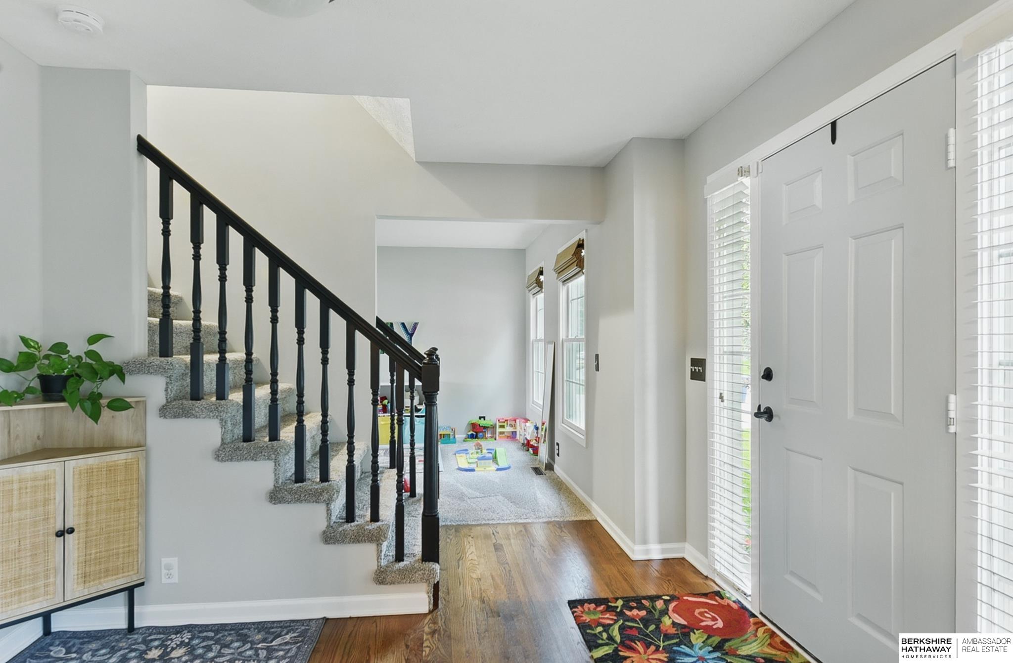 Omaha, Nebraska 68130, United States, 4 Bedrooms Bedrooms, ,3 BathroomsBathrooms,Residential,Active,135167