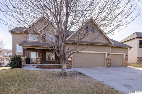 Photo of 19671 Lamont Street, Omaha, NE 68130 (MLS # 22603026)