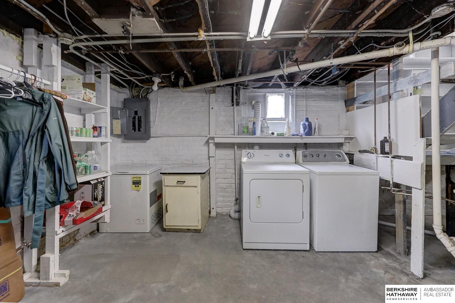 Omaha, Nebraska 68104, United States, 3 Bedrooms Bedrooms, ,1 BathroomBathrooms,Residential,Active,230959