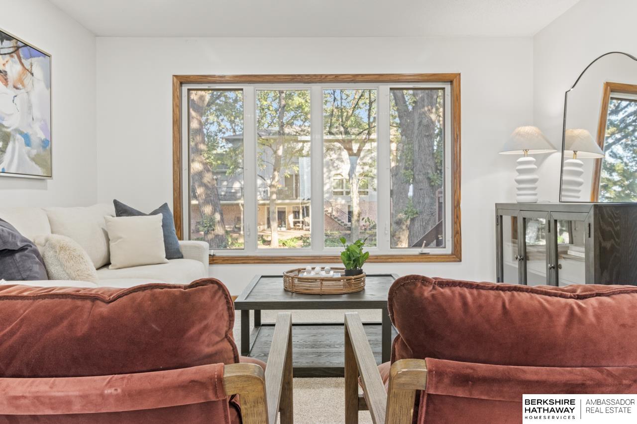 Omaha, Nebraska 68124, United States, 4 Bedrooms Bedrooms, ,2 BathroomsBathrooms,Residential,Active,249404