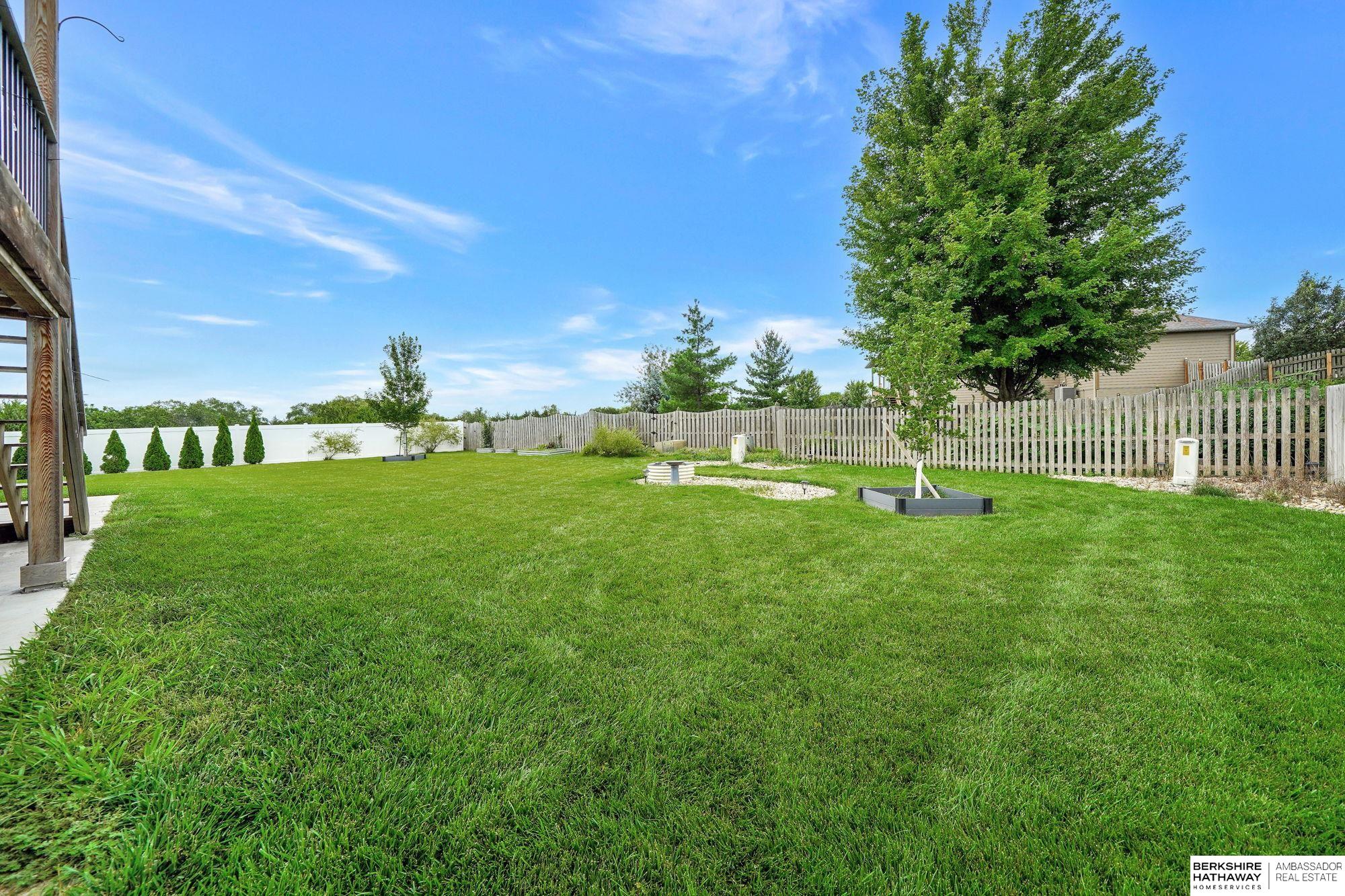 Lincoln, Nebraska 68526, United States, 4 Bedrooms Bedrooms, ,3 BathroomsBathrooms,Residential,Active,224611