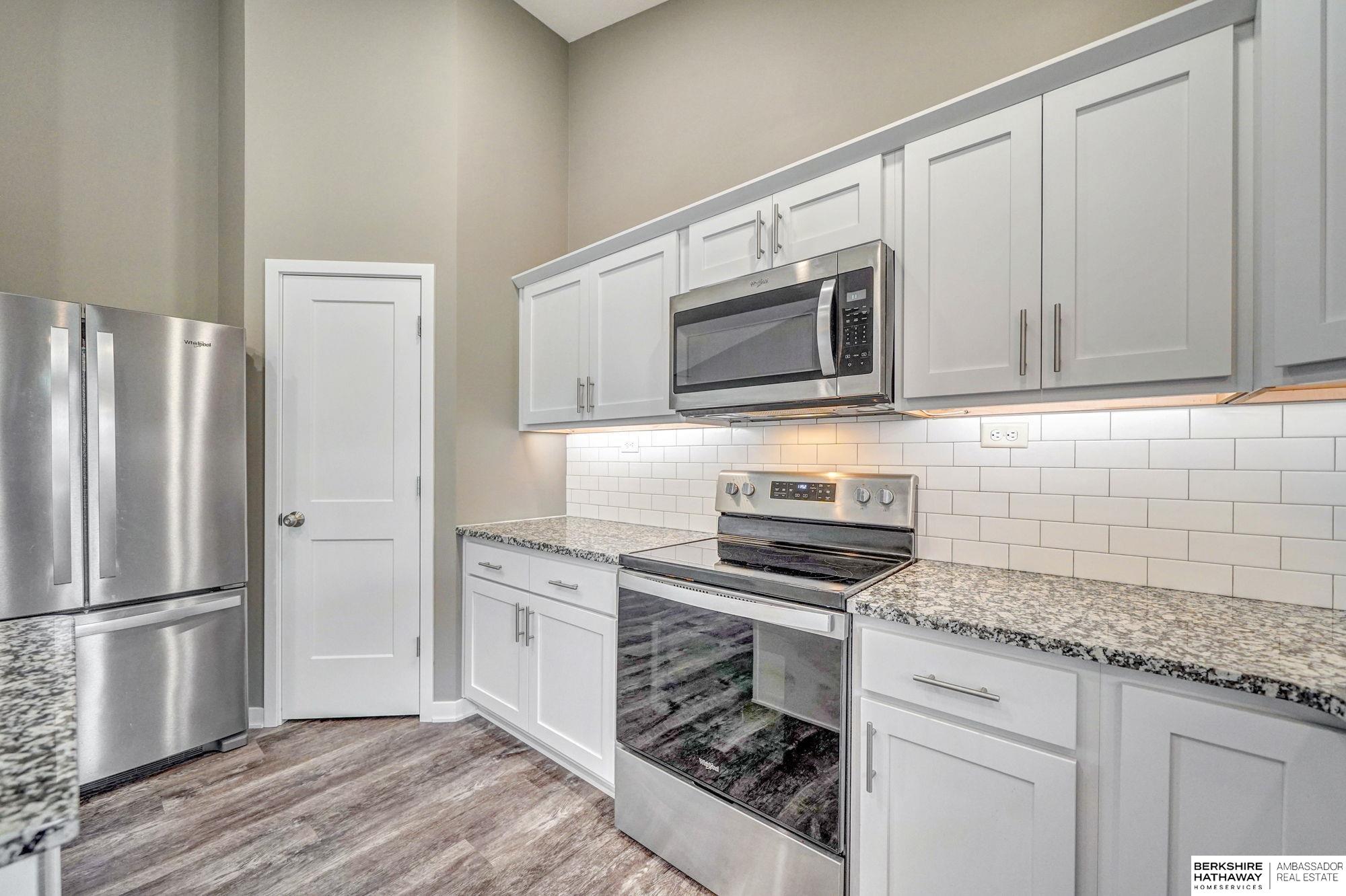 Lincoln, Nebraska 68526, United States, 4 Bedrooms Bedrooms, ,3 BathroomsBathrooms,Residential,Active,224611