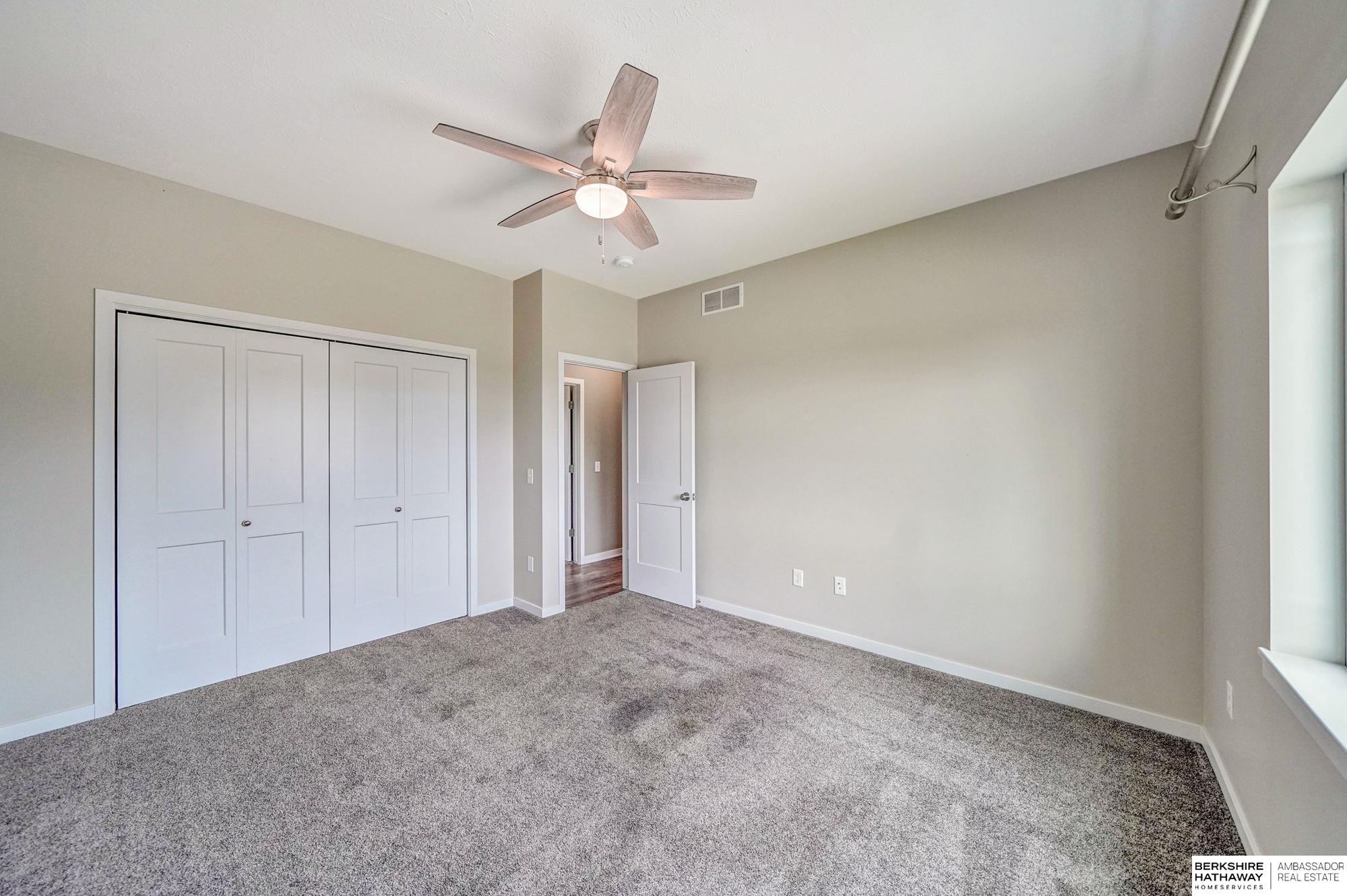 Lincoln, Nebraska 68526, United States, 4 Bedrooms Bedrooms, ,3 BathroomsBathrooms,Residential,Active,224611