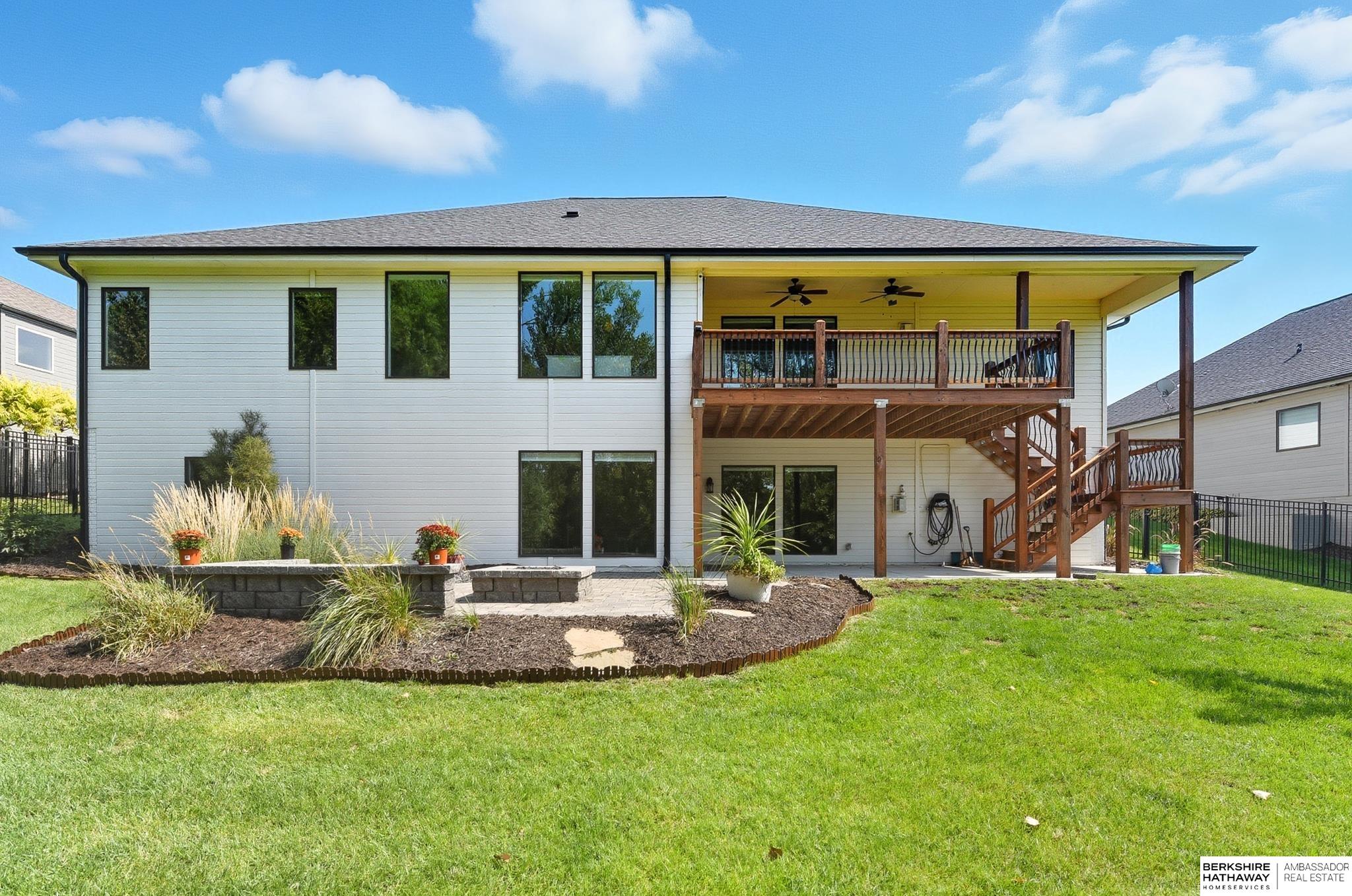 Omaha, Nebraska 68136, United States, 6 Bedrooms Bedrooms, ,3 BathroomsBathrooms,Residential,Active,246562