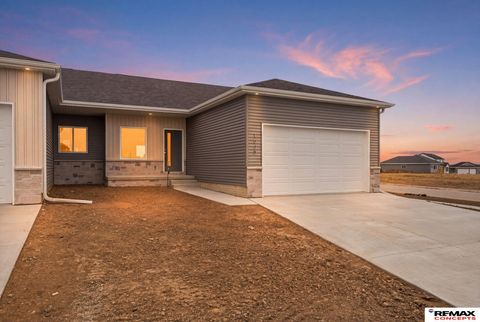 Photo of 1000 W Sand Dunes Road, Lincoln, NE 68523 (MLS # 22608588)