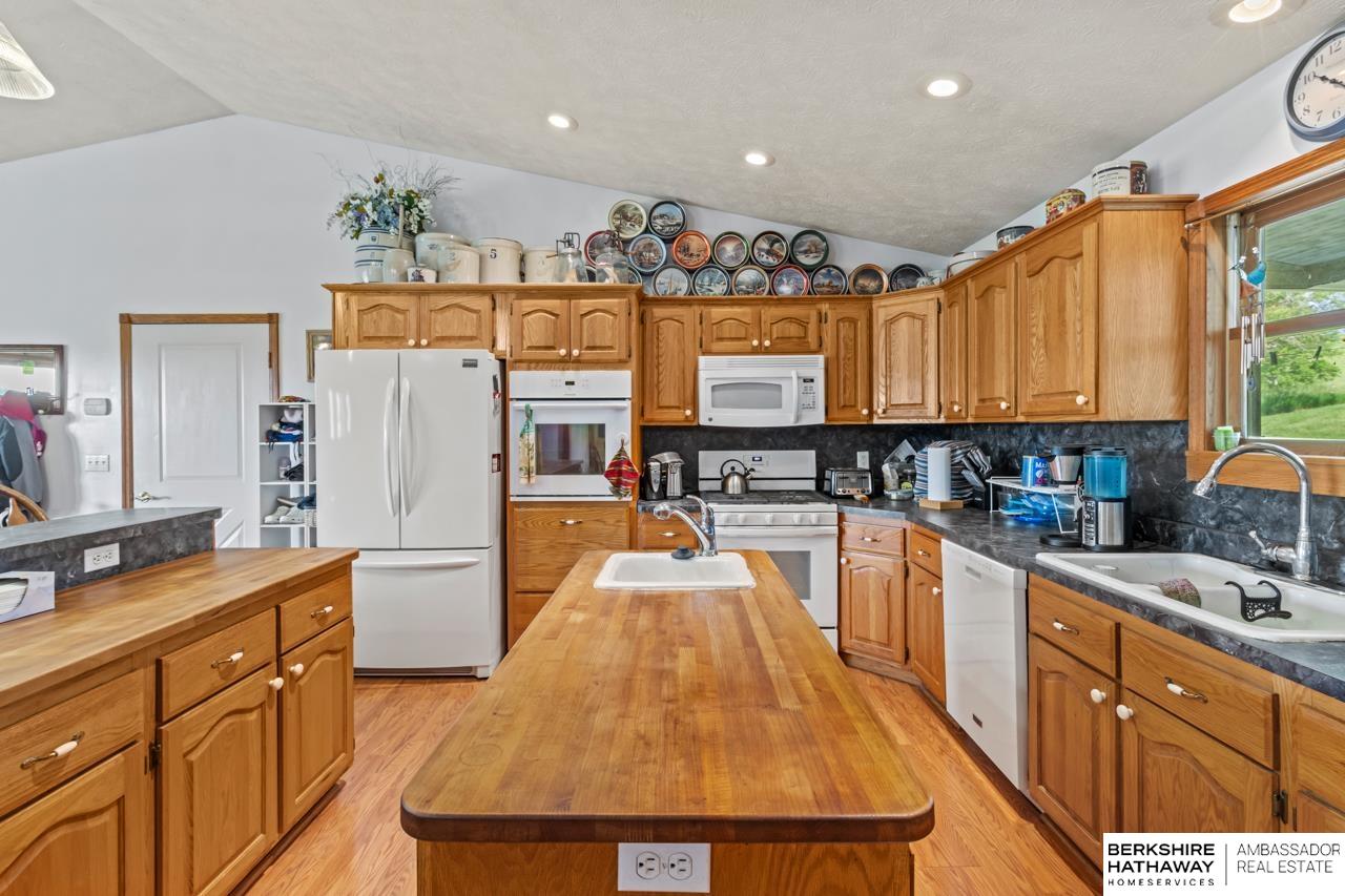 Herman, Nebraska 68029, United States, 3 Bedrooms Bedrooms, ,3 BathroomsBathrooms,Residential,Active,200603