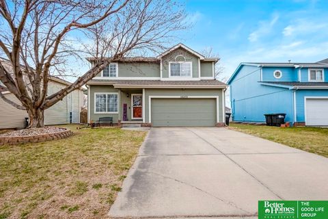 Photo of 14472 Fowler Avenue, Omaha, NE 68164 (MLS # 22607683)